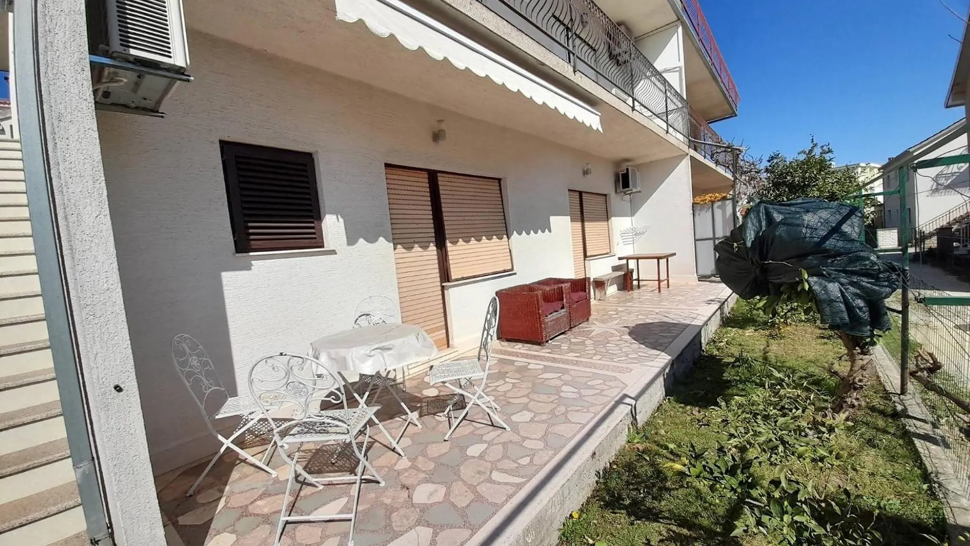 Kastel Stafilic Comfortable Apartments Kastela